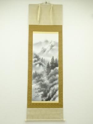 青治筆　水墨山水　肉筆絹本掛軸（共箱）